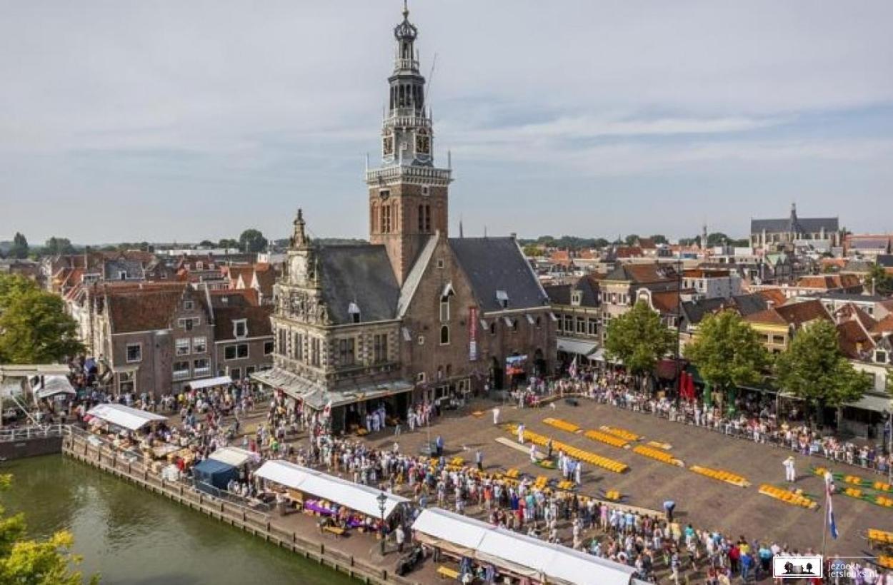 Logeren Op Dijk43 Hotell Broek op Langedijk Exteriör bild