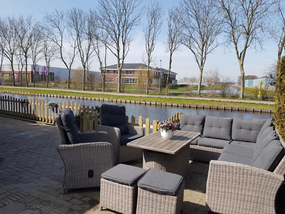 Logeren Op Dijk43 Hotell Broek op Langedijk Exteriör bild